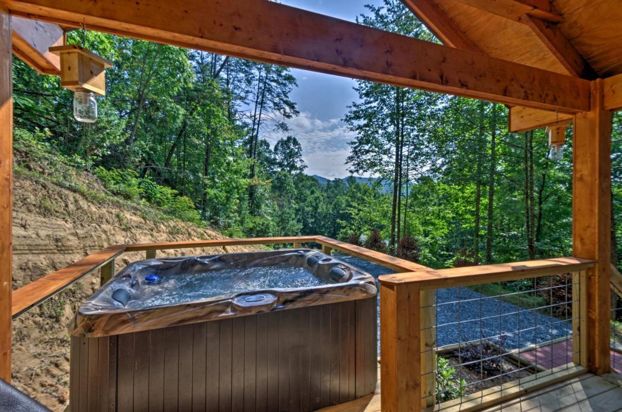 Bryson City Studio With Hot Tub - Near Nantahala! Bagian luar foto