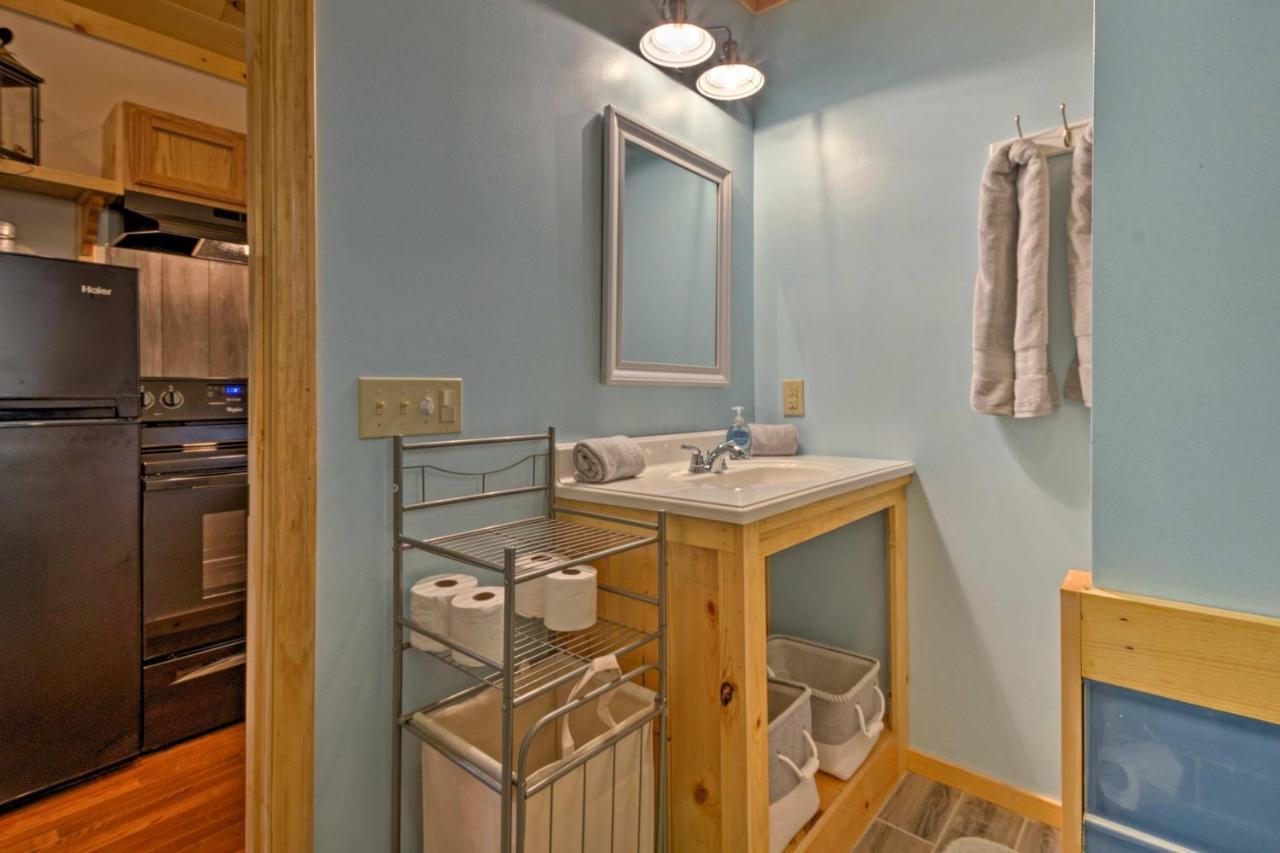 Bryson City Studio With Hot Tub - Near Nantahala! Bagian luar foto